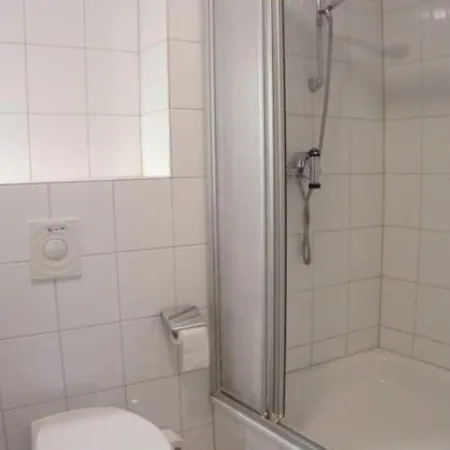 Orther Reede, Fehmarn-orth * Orth